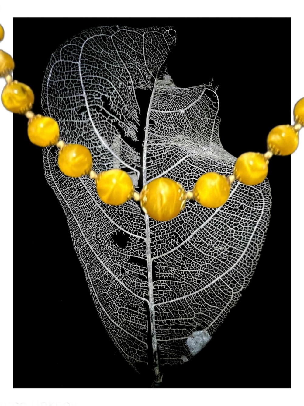 Vintage 24” Amber Colour Graduated Bead Necklace possibly glass?